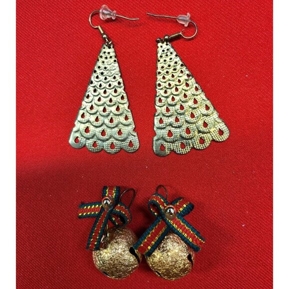 Christmas Dangling Earrings Golden Christmas Tree  Jingle Bell Set of 2 - Picture 13 of 14